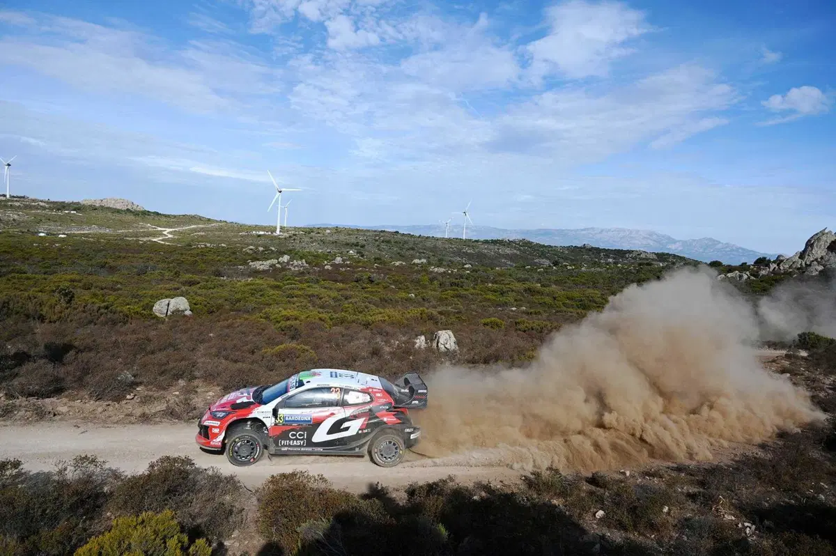WRC26 #13 Rally Italia Sardegna. Neuville, Fourmaux, Solberg, ma la “mano di carte” in cui c’è l’Asso del Titolo è lì [VIDEO] (24)