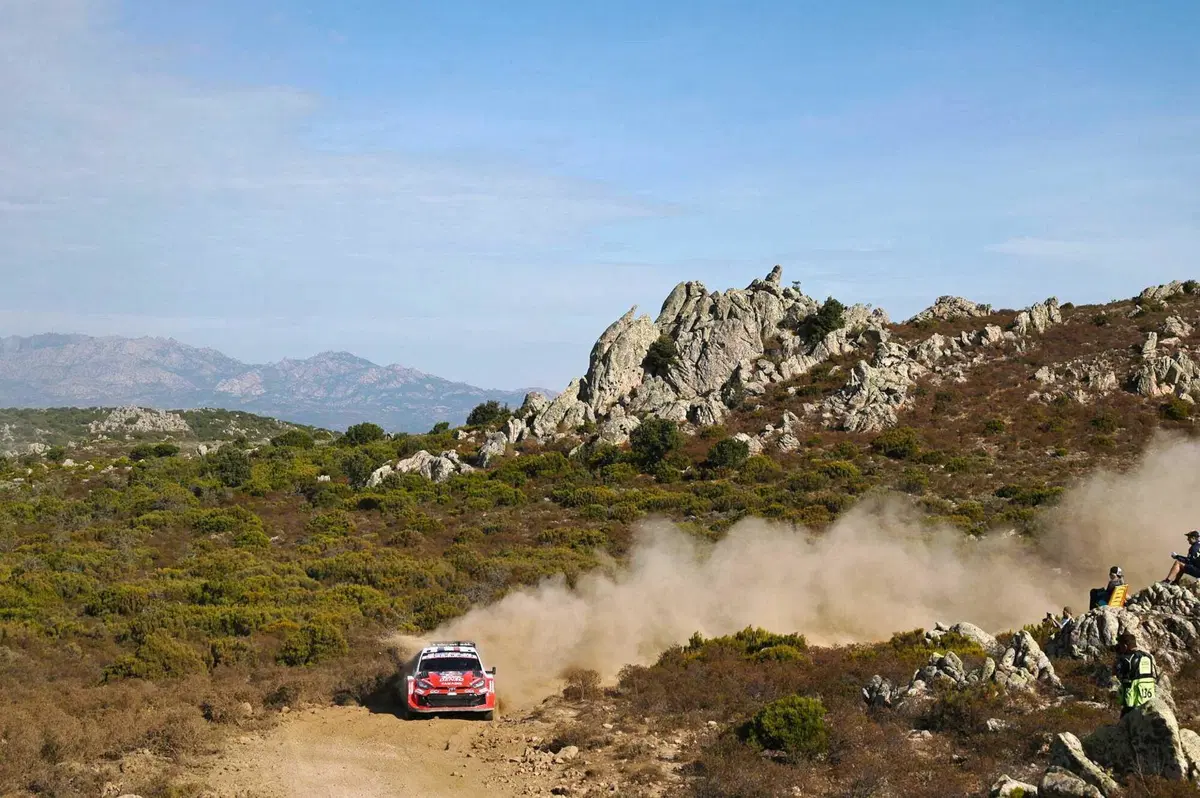 WRC26 #13 Rally Italia Sardegna. Neuville, Fourmaux, Solberg, ma la “mano di carte” in cui c’è l’Asso del Titolo è lì [VIDEO] (31)