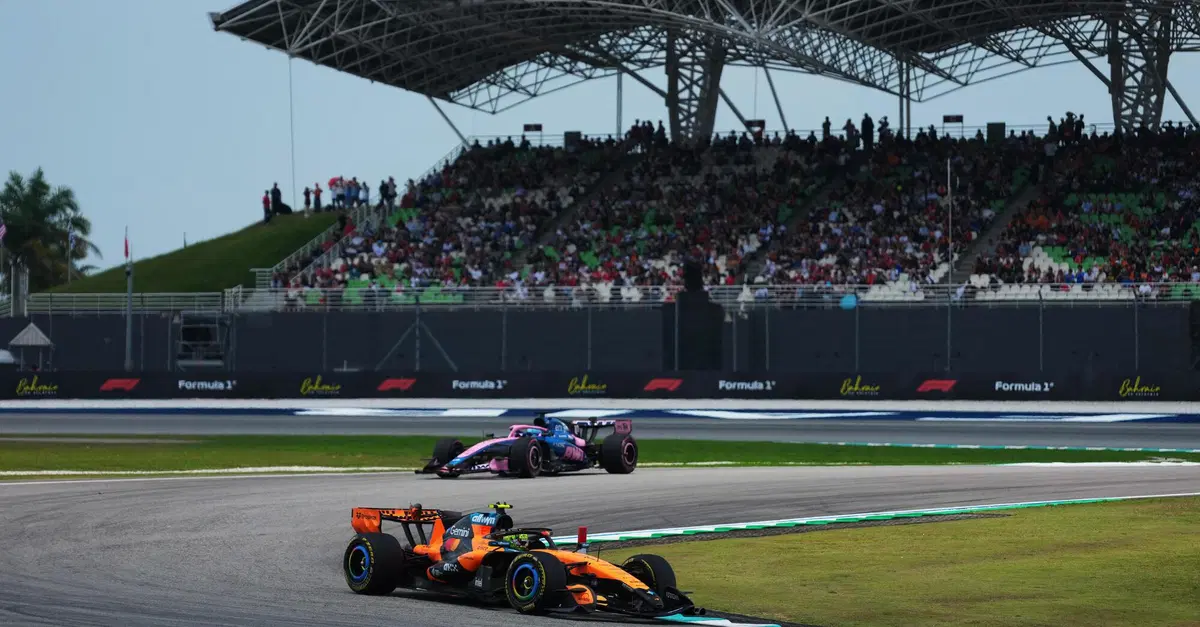 Mistero Norris, Stella rompe il silenzio a Sepang: 'C'è un deficit sulla sua auto, ecco cosa sta succedendo'