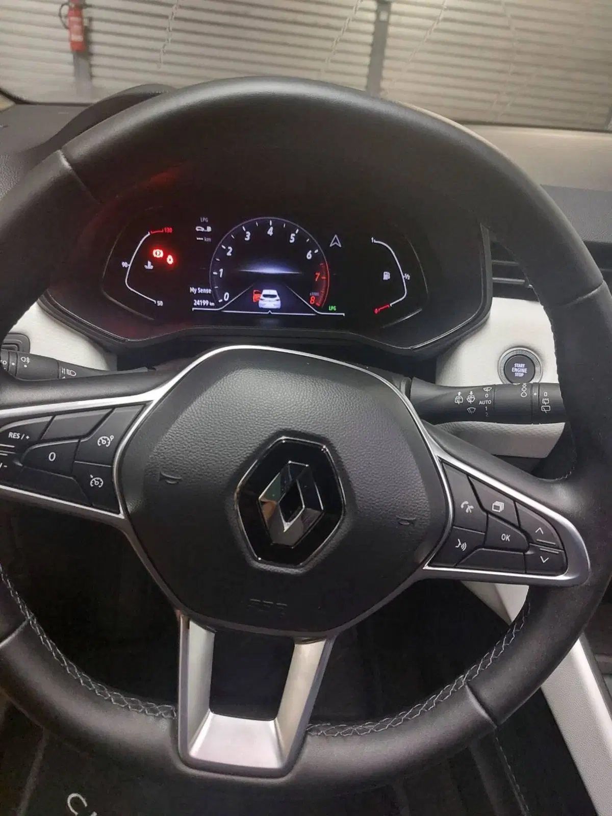 Renault Clio usata a Genova (5)