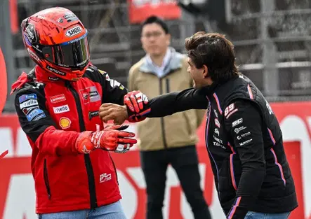 L'avevo capito subito che non era lui, Marquez & Martin, le flessioni che solo uno può fare, la gara di Kart e il sosia