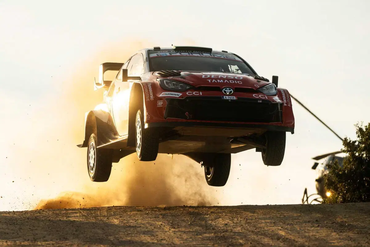 WRC26 #13 Rally Italia Sardegna. Elfyn Evans è Campione del Mondo nel dramma. Solberg ha vinto il Rally in Paradiso ma ha buttato un Mondiale epico [VIDEO] (14)