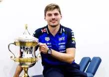 Spero di non incontrarlo in gara: Verstappen approfitta della pausa F1, sfida Valentino Rossi al GTWC a Portimao e spiazza tutti