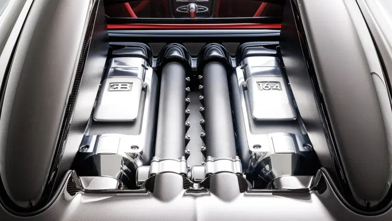 Il W16 8.0 quadriturbo da 1.200 CV