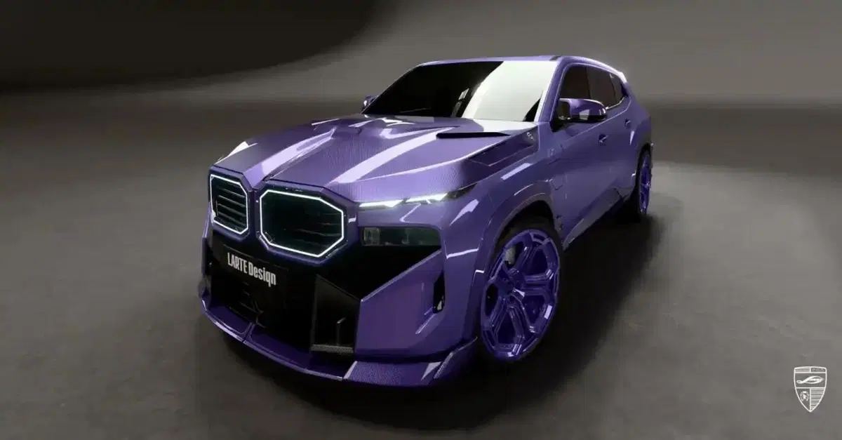 BMW XM by LARTE Design: il SUV più eccentrico di Monaco si tinge di lilla e si riveste di carbonio