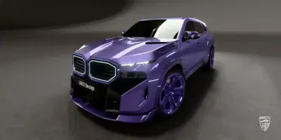 BMW XM by LARTE Design: il SUV più eccentrico di Monaco si tinge di lilla e si riveste di carbonio