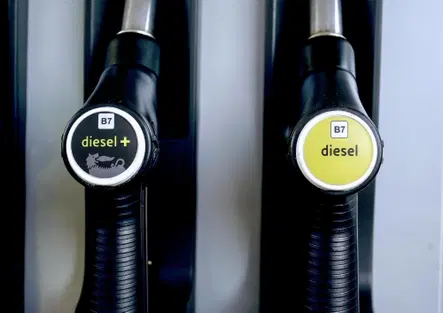Gasolio, niente accise mobili: da oggi finisce lo sconto e il diesel torna più caro