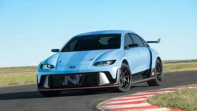 Hyundai IONIQ 6 N, la supersportiva elettrica da 650 CV arriva in Italia a 78.000 euro