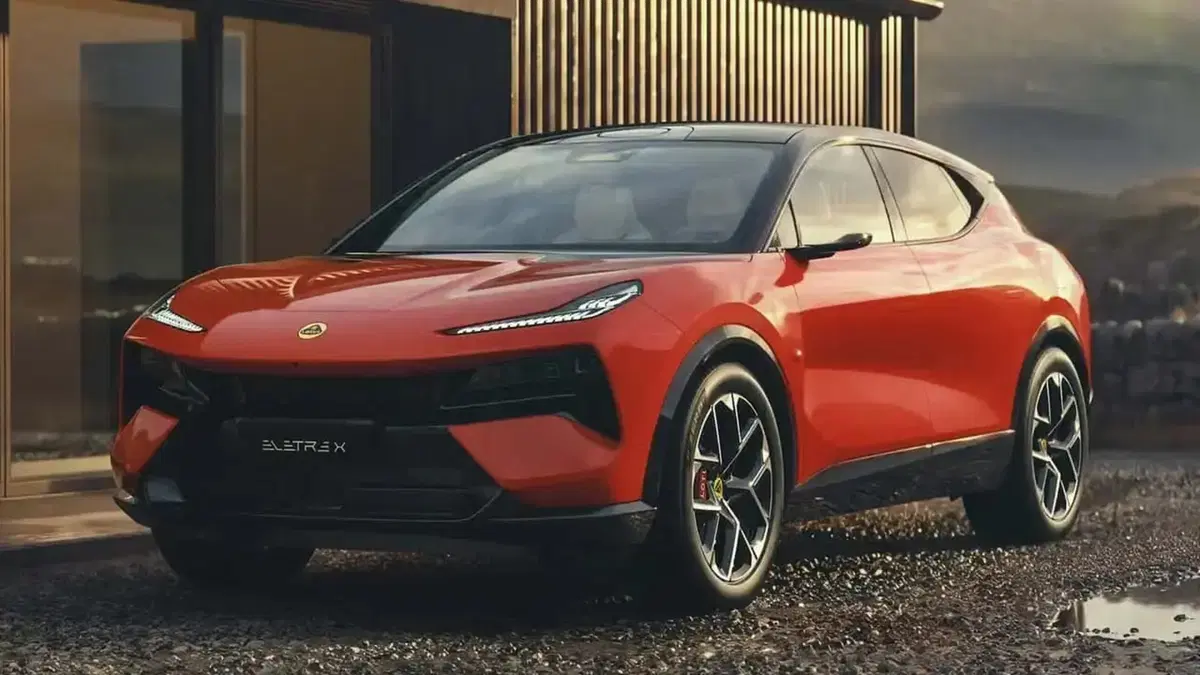 Lotus al Salone di Parigi con la nuova Eletre X, prima ibrida del marchio