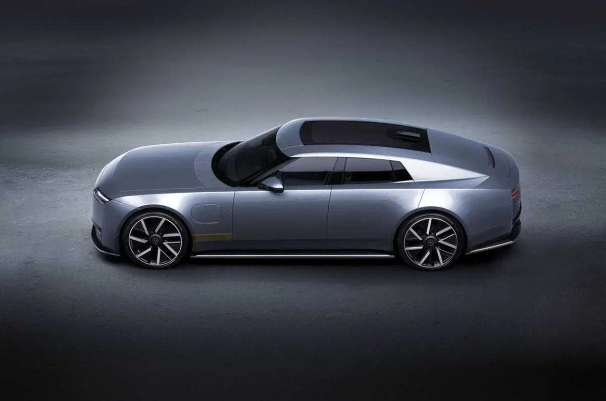 Jaguar Type 01, la nuova GT elettrica da 1.030 CV che cambia il futuro del Giaguaro (11)