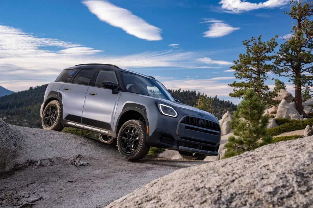 MINI Countryman Untamed Edition: arriva la nuova versione dedicata all’avventura (28)