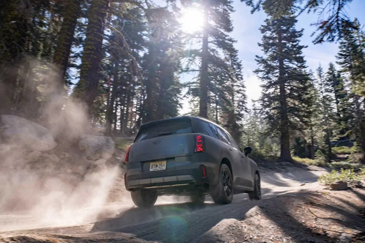 MINI Countryman Untamed Edition: arriva la nuova versione dedicata all’avventura (36)