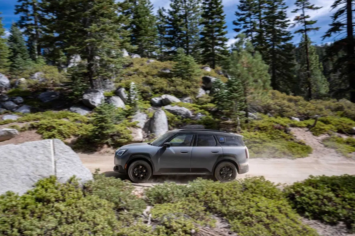 MINI Countryman Untamed Edition: arriva la nuova versione dedicata all’avventura (40)