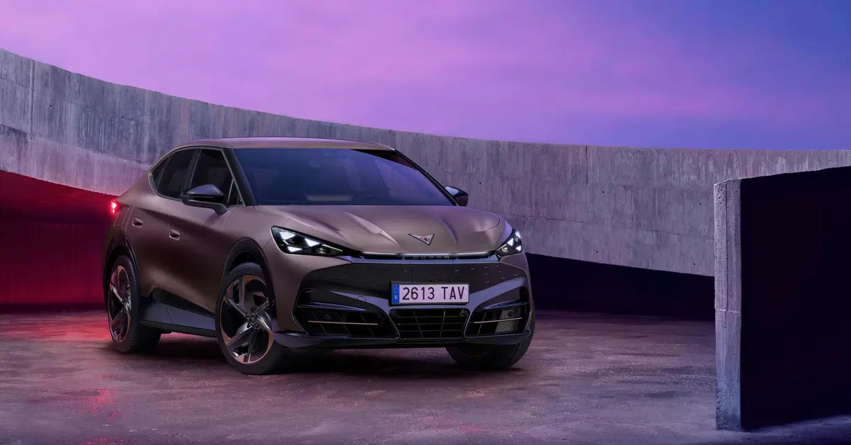CUPRA Tavascan, la gamma si amplia: nuova versione da 190 CV e fino a 441 km di autonomia