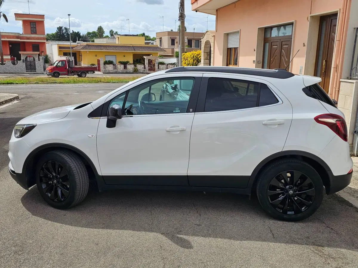 Opel Mokka usata a Lecce (5)