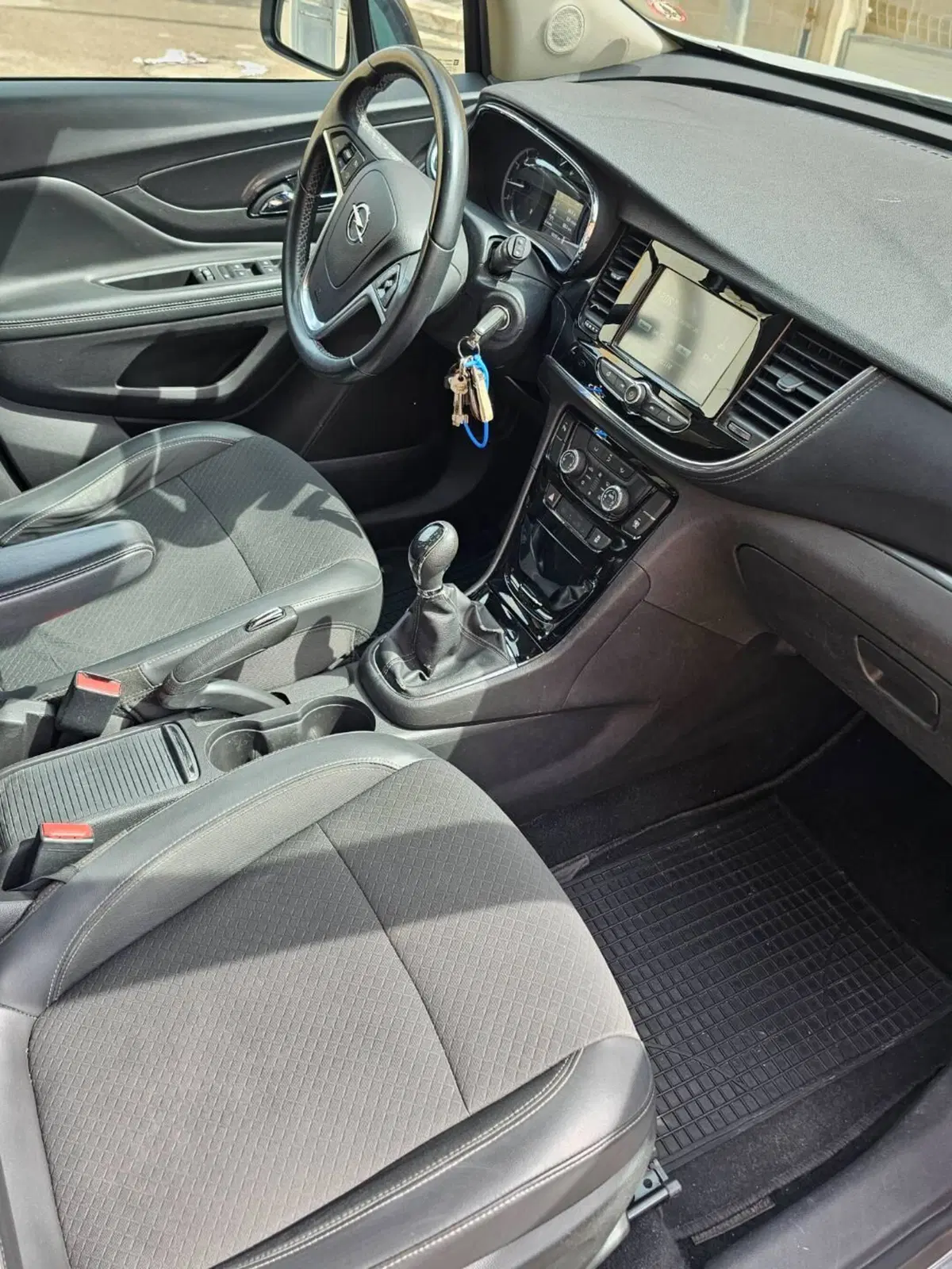 Opel Mokka usata a Lecce (11)