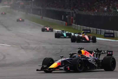 L'inferno elettronico sotto la pioggia e la verità della FIA: 'Ecco cosa è successo alle F1 in Malesia'. Ad Austin un nuovo aggiornamento per il bagnato