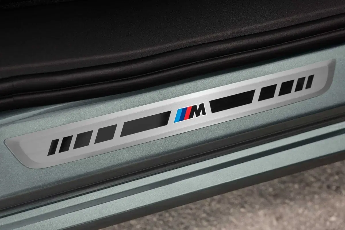 BMW iX4 50 xDrive (4)