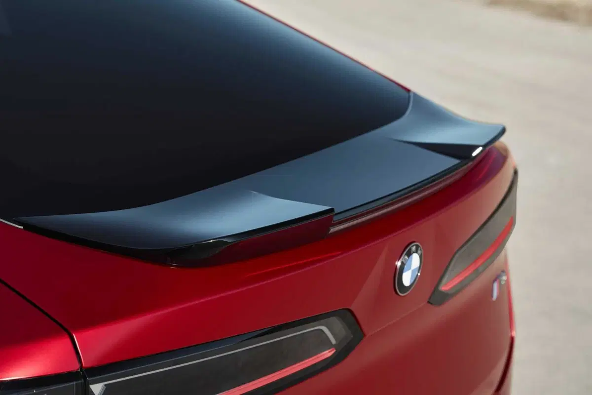 BMW iX4 60 xDrive (15)