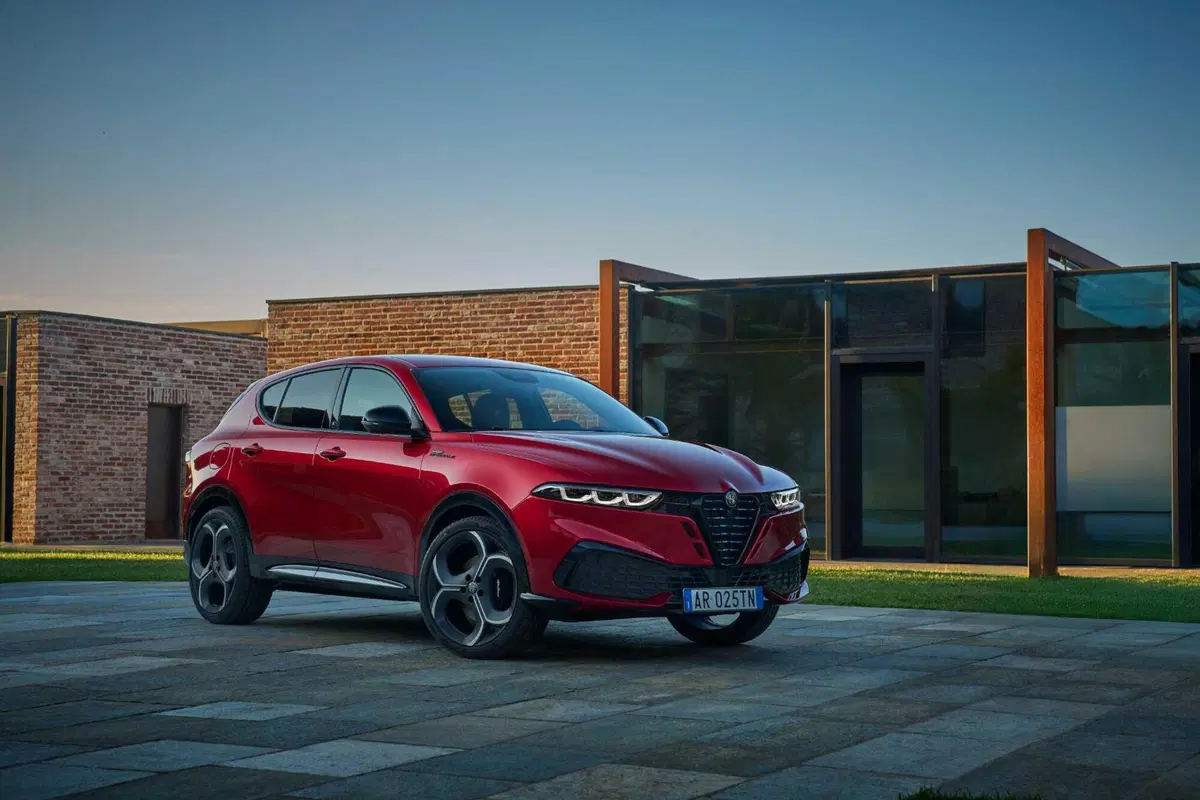 Alfa Romeo Tonale (15)