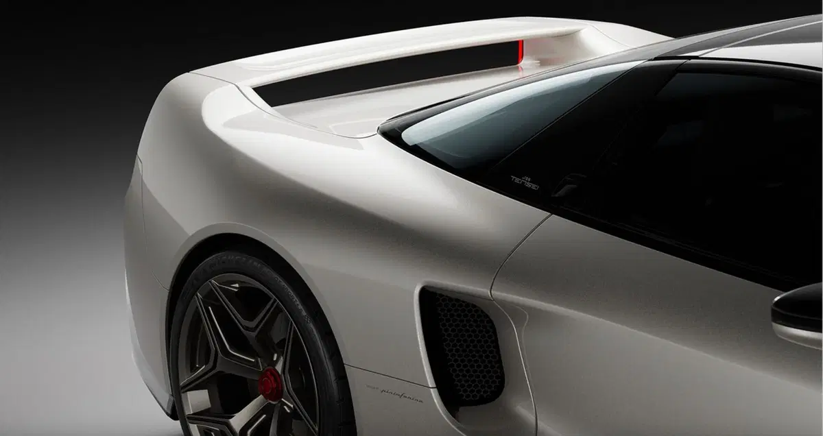 Honda NSX Tensei, Pininfarina e JAS hanno osato toccare la supercar di Senna: ecco com'è rinata (2)