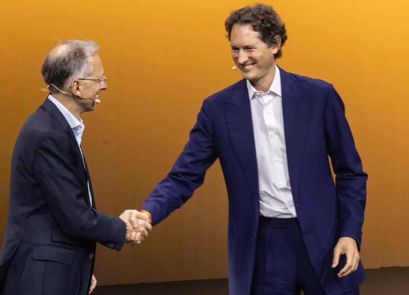 Jony Ive e John Elkann