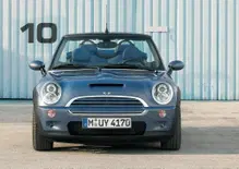 MINI, 25 anni in Italia: 350.000 ancora su strada e ora la Countryman punta allo sterrato