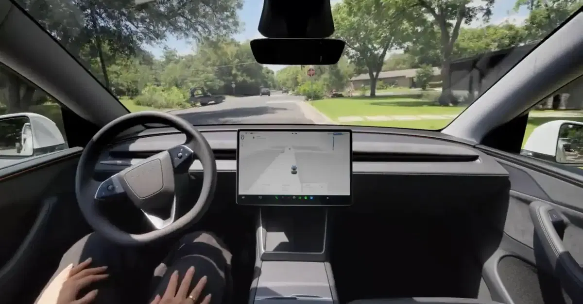 Tesla, Musk fa pressione sull’Europa per l’ok al Full Self-Driving: il voto slitta a dicembre