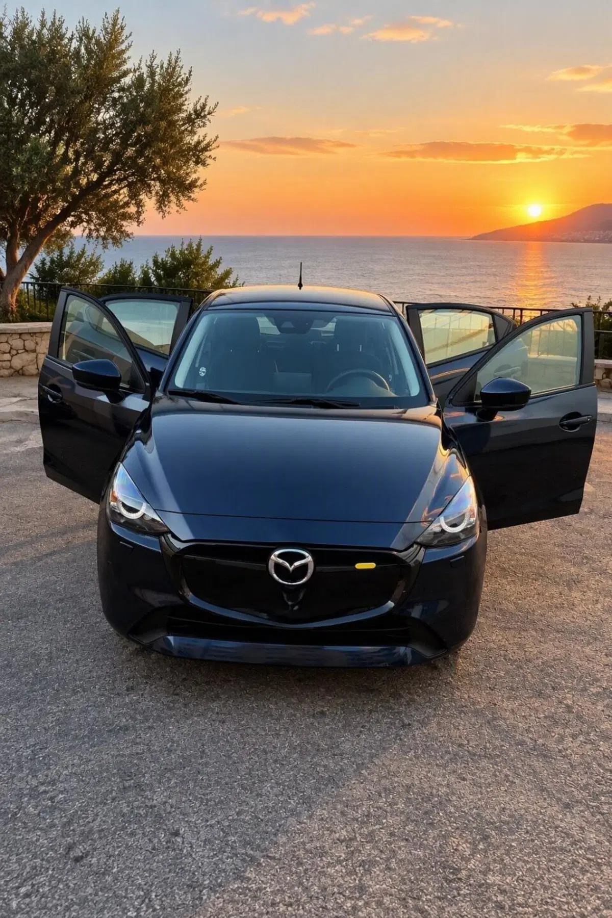 Mazda Mazda2 Hybrid usata a Roma (3)