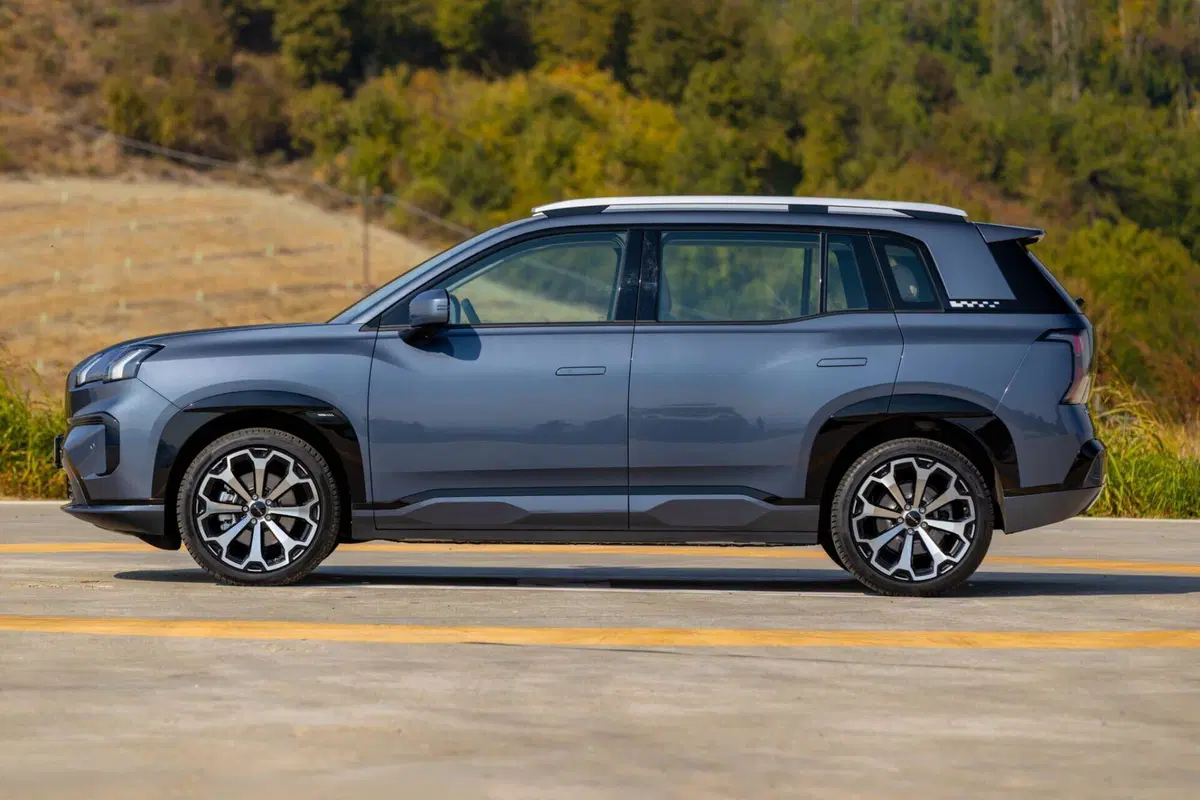 GAC AION V, il SUV elettrico cinese arriva in Italia: prezzi e primo contatto (4)