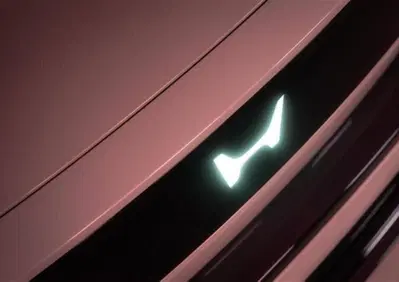 Honda vuole ricaricare le auto elettriche mentre corrono: è la strada a fare il pieno