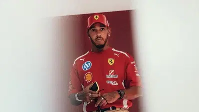 'Sembrava non funzionare, poi la magia': Hamilton svela il retroscena del capolavoro al via della Sprint a Singapore e punge la pista