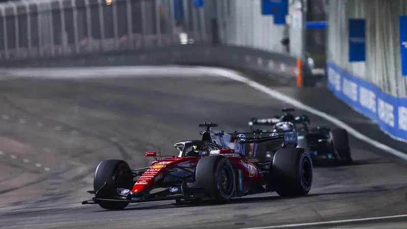 'Dove li ha trovati Max?': Diego Ioverno difende la Ferrari a Singapore e 'punge' la FIA sul caso Verstappen