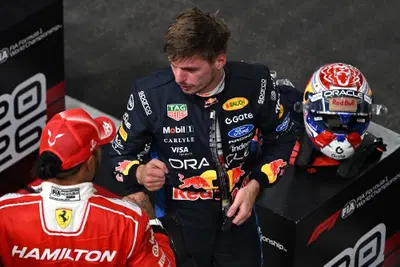 'Meglio 50 di 49, peggio di 51!': Verstappen graffia a Singapore ed esorcizza il tabù pole. Poi svela la verità: 'Dovrò conviverci...'