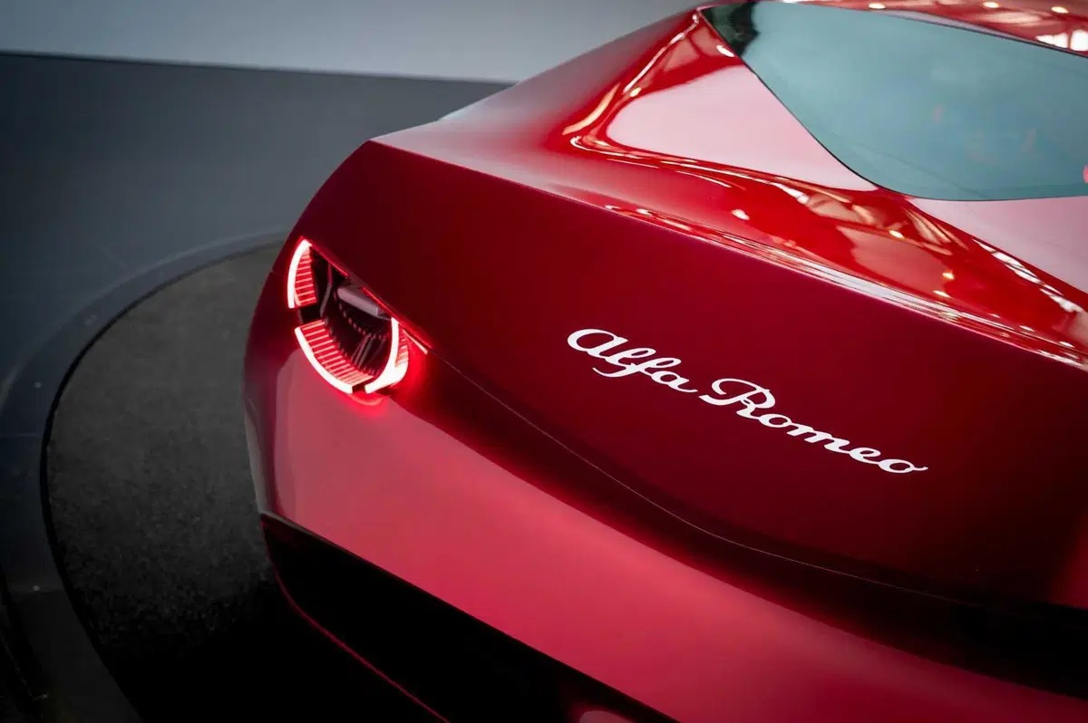 Alfa Romeo Cuorerosso, i dettagli (3)