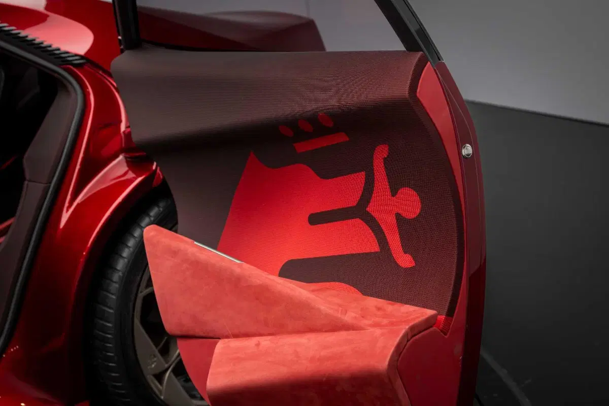 Alfa Romeo Cuorerosso, i dettagli (16)