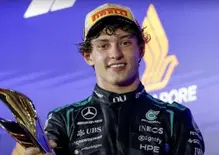 Sentivo l'odore di bruciato, ho rischiato il muro: Antonelli shock a Singapore, ma il Mondiale è a un passo