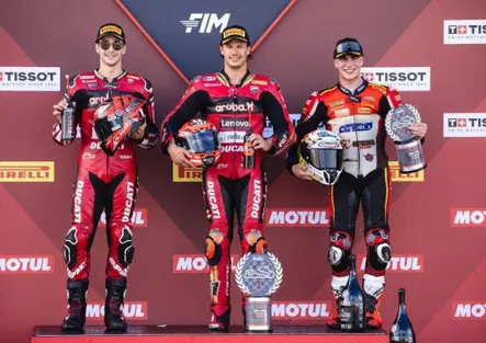 Bulega vince anche Gara2: tripletta all’Estoril [GALLERY]