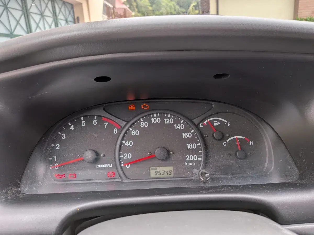 Suzuki Grand Vitara usata a Lecco (9)