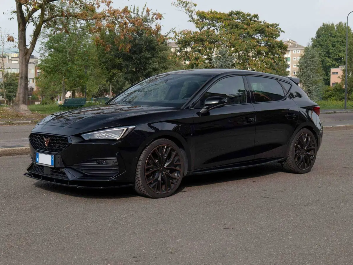 Cupra Leon usata a Milano (3)