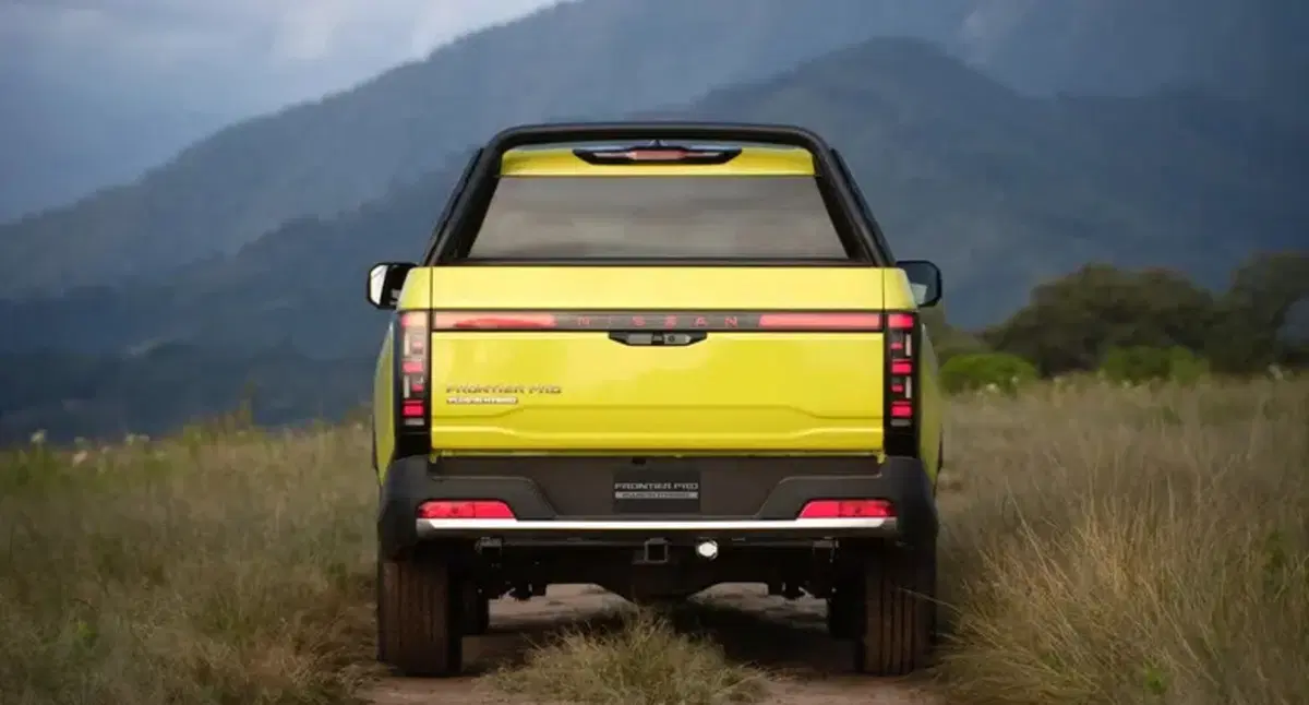  Nissan Frontier Pro e Navara Pro, il nuovo pick-up ibrido punta al mercato globale: ecco cosa sappiamo (7)