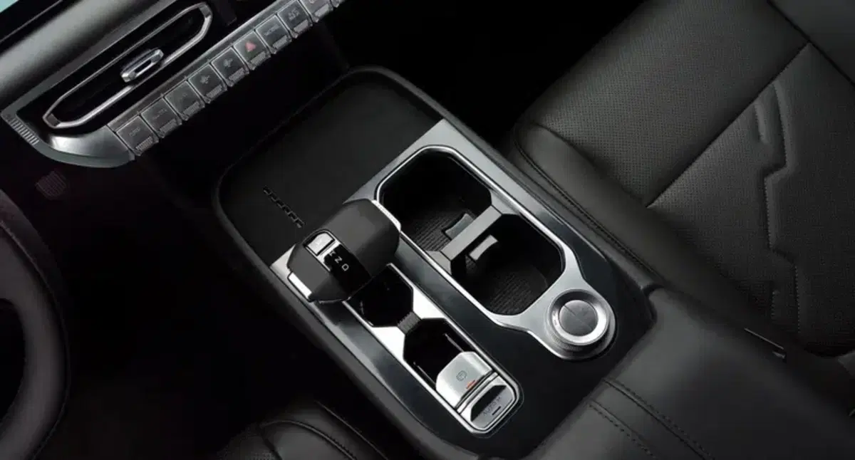  Nissan Frontier Pro e Navara Pro, il nuovo pick-up ibrido punta al mercato globale: ecco cosa sappiamo (13)