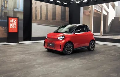 La Smart fortwo rinasce: al Salone di Parigi debutta la nuova Smart #2 elettrica