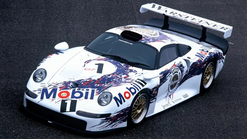 Porsche 911 GT1 1996