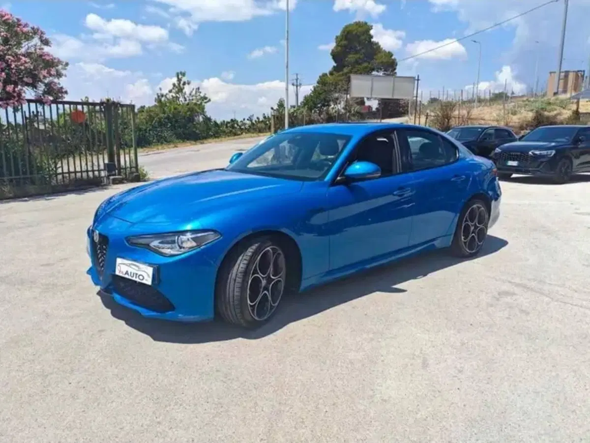 Alfa Romeo Giulia usata a Caltanissetta (3)