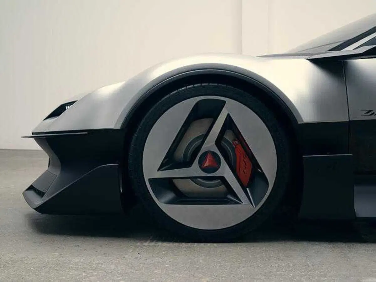 Alpine A310 Vision: sembra arrivare dagli anni ’70, ma racconta il futuro delle sportive elettriche (3)
