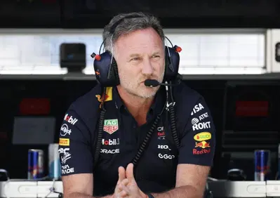 Vasseur sta facendo un buon lavoro, ma io...: Horner rompe il silenzio sulla Ferrari e su Red Bull: Dopo Singapore tutti mi hanno ringraziato