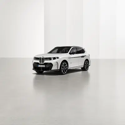 Nuova BMW X5 e iX5, il SUV cambia volto con gli accessori M Performance: cerchi da 23' e fibra di carbonio