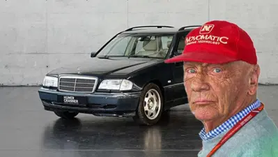 Niki Lauda, all’asta la sua Mercedes a meno di 8.000 euro: ma c’è un dettaglio da non sottovalutare