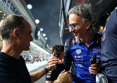 È stato Horner a volerlo, ma Mekies l'ha portato al trionfo: la mossa della Red Bull che blinda il futuro fino al 2031